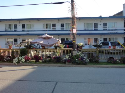 Niagara Parkway Court Motel