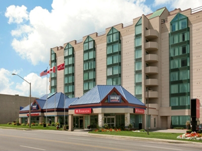 Ramada Niagara Falls