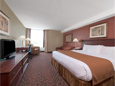 Ramada Niagara Falls