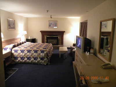 Super 8 North Of The Falls