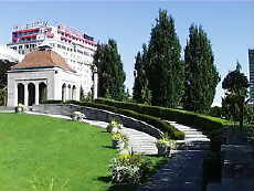 Oakes Garden Theatre Horticultural Architectural Garden Niagara