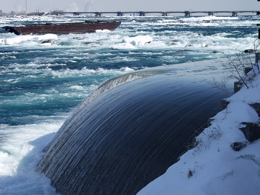 Niagara old Scow