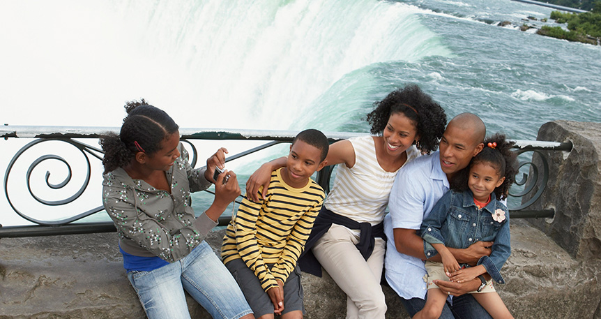 NIAGARA FALLS FAMILY GETAWAYS