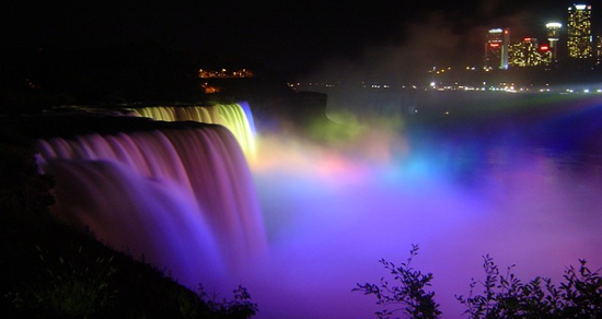 Niagara Falls Maid-of-the-Mist